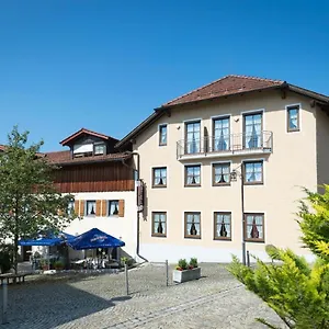 https://landhotel-zum-jagerstockl.com-bavaria.com